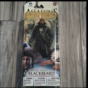 Assassin's Creed Action Figure🗡️